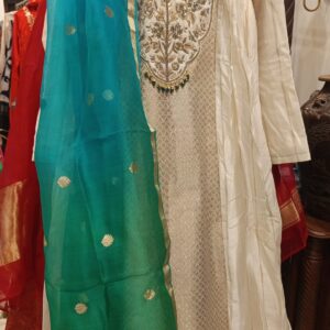 DNO697 (NECK)