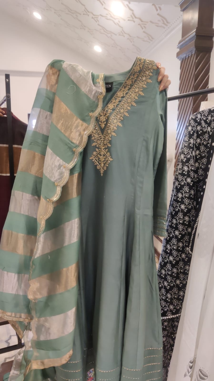 Mall Chanderi Tissue 95